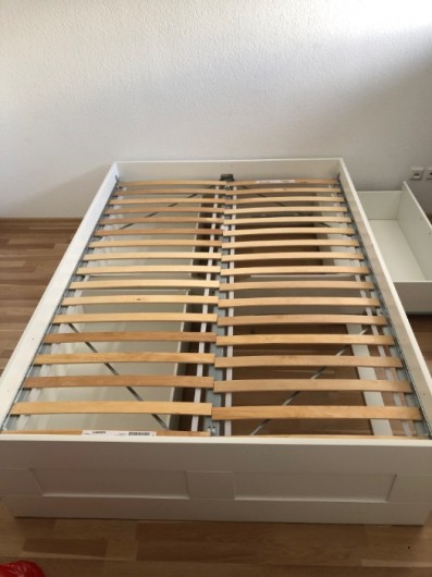 Bett mit 4 Schubladen (140x200cm)