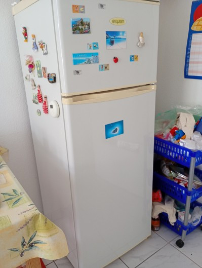 Kuhlschrank mit separatem Gefrierfach Kuhlschrank mit separatem Gefrierfach