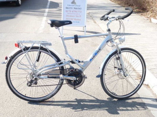 (1) 24 Gang ALU BIKE gefedert Scheibenbremse vorn