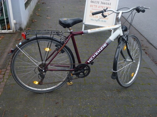 (157) 6 Gang MCKENZIE 28 Zoll Rh 50