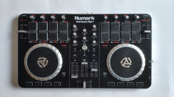 Numark Mixtrack Pro MK II (125 VB)