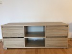 TV-Unterschrank / Regal