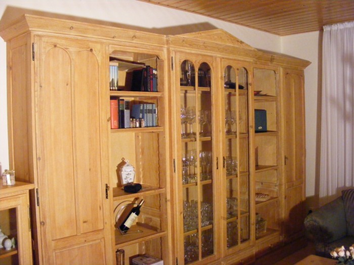 Woh- + Esszimmer Pinie Massiv