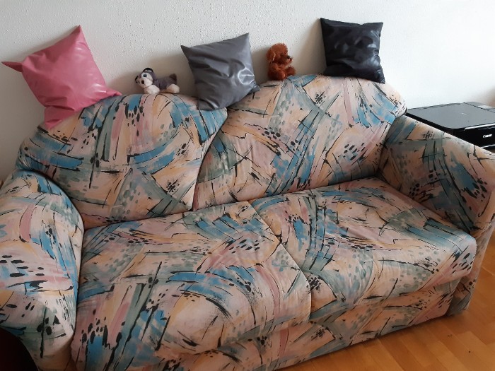Schlafcouch kostenlos abzugeben