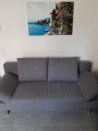 Bequemes Sofa, ausklappbar mit Bettkasten