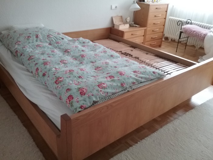 Schlafzimmer/Buche