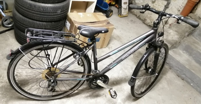 Damenfahrrad 28 zu verkaufen