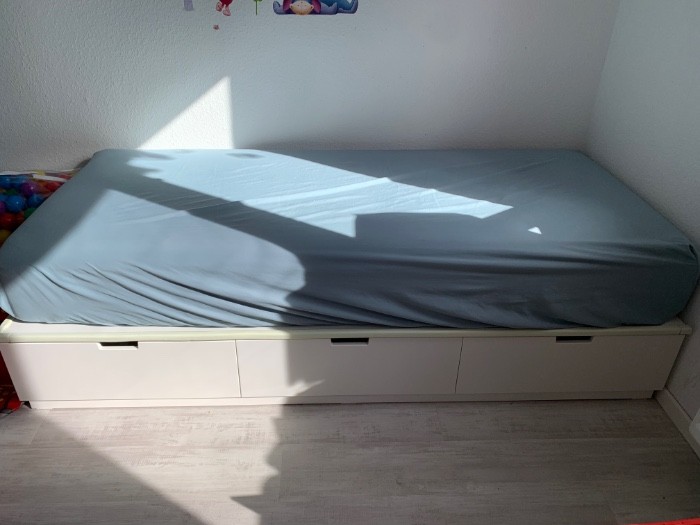 IKEA Bett Nordli 90 x 200 mit Taschenfederkernmatr